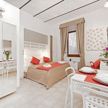 Coral Flat Colosseo ローマ 部屋 写真