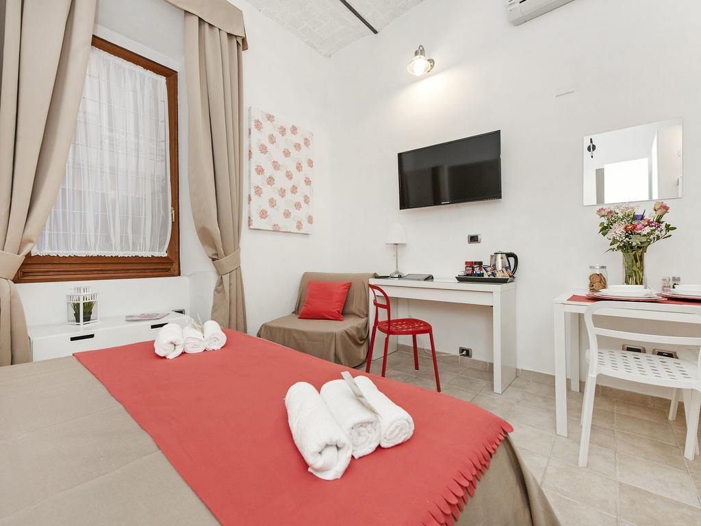 Coral Flat Colosseo ローマ 部屋 写真