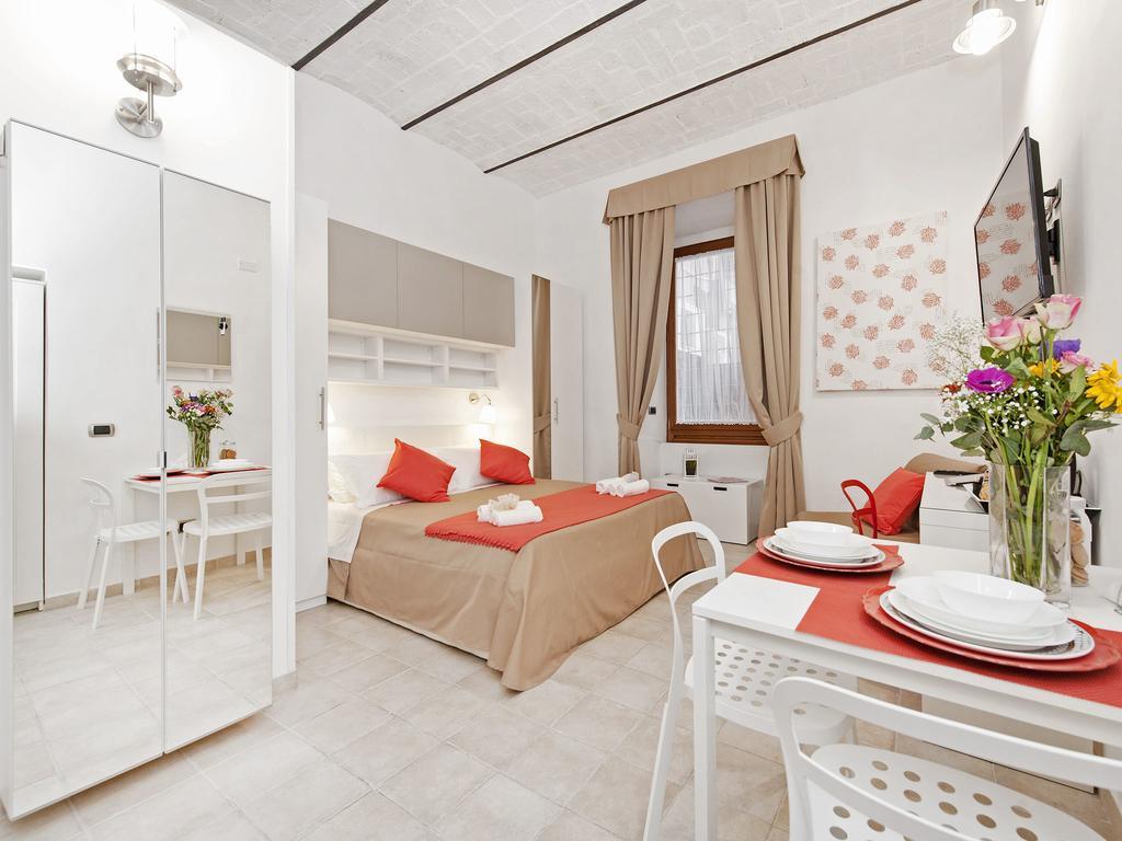 Coral Flat Colosseo ローマ 部屋 写真